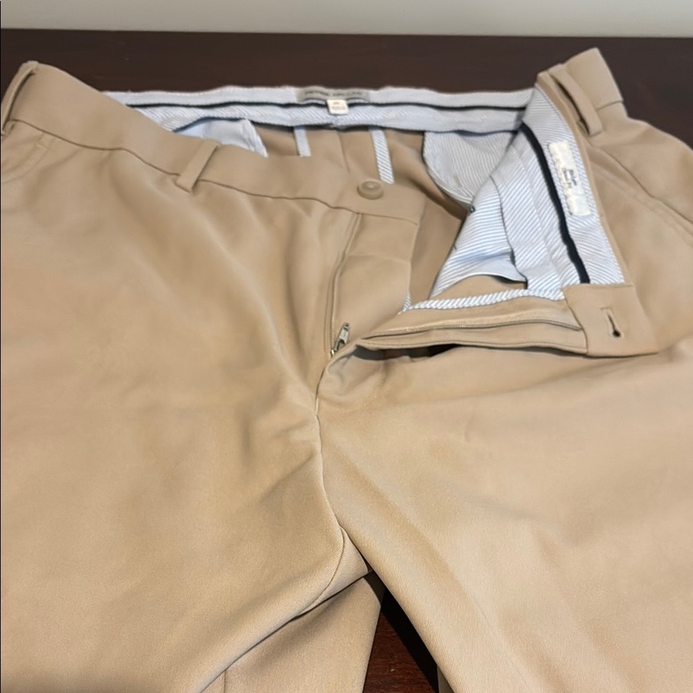 Peter Millar Salem Golf Shorts - 35